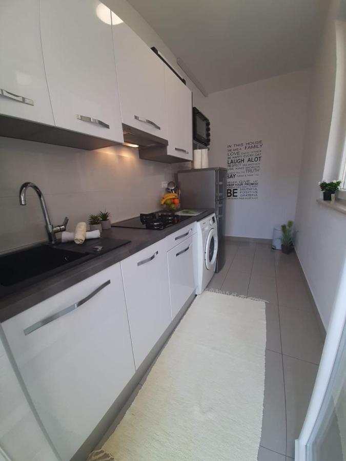 Center Nikolina Apartament *