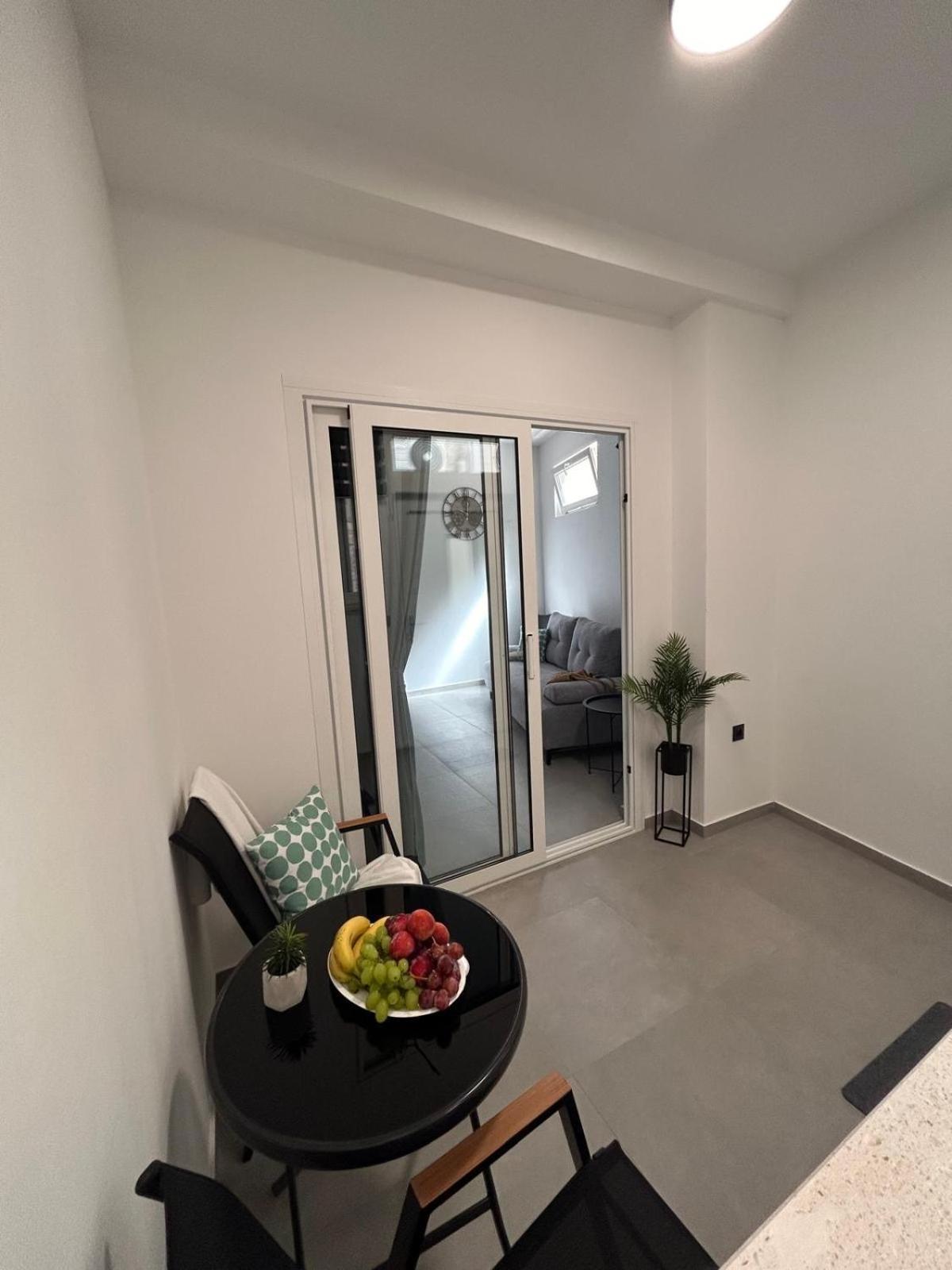 Center Nikolina Apartment Bol