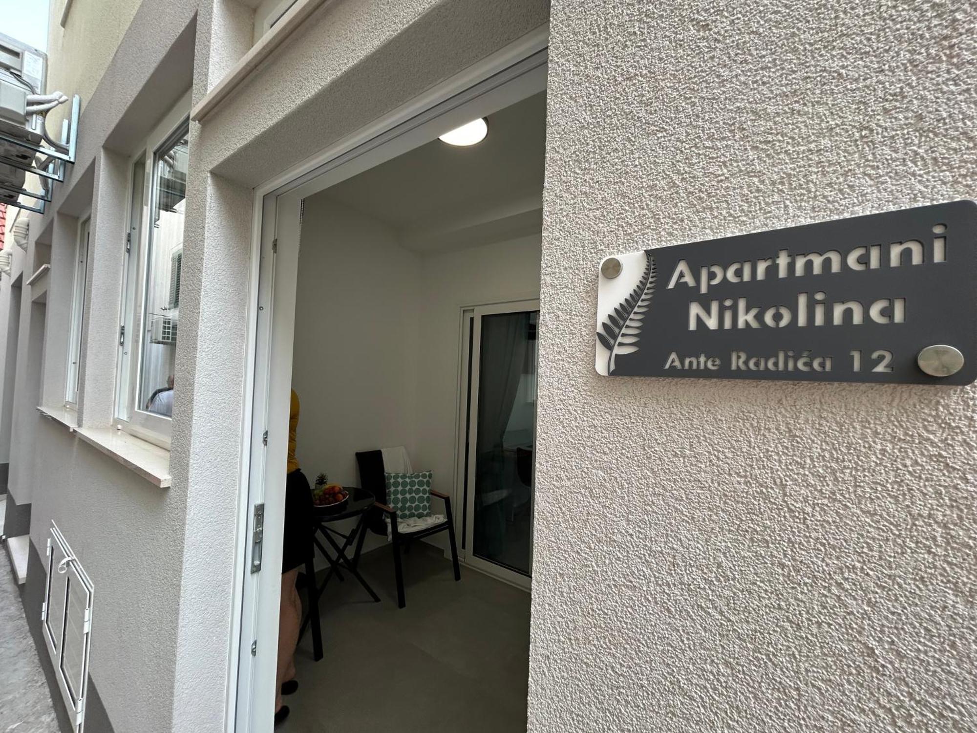 Center Nikolina Bol