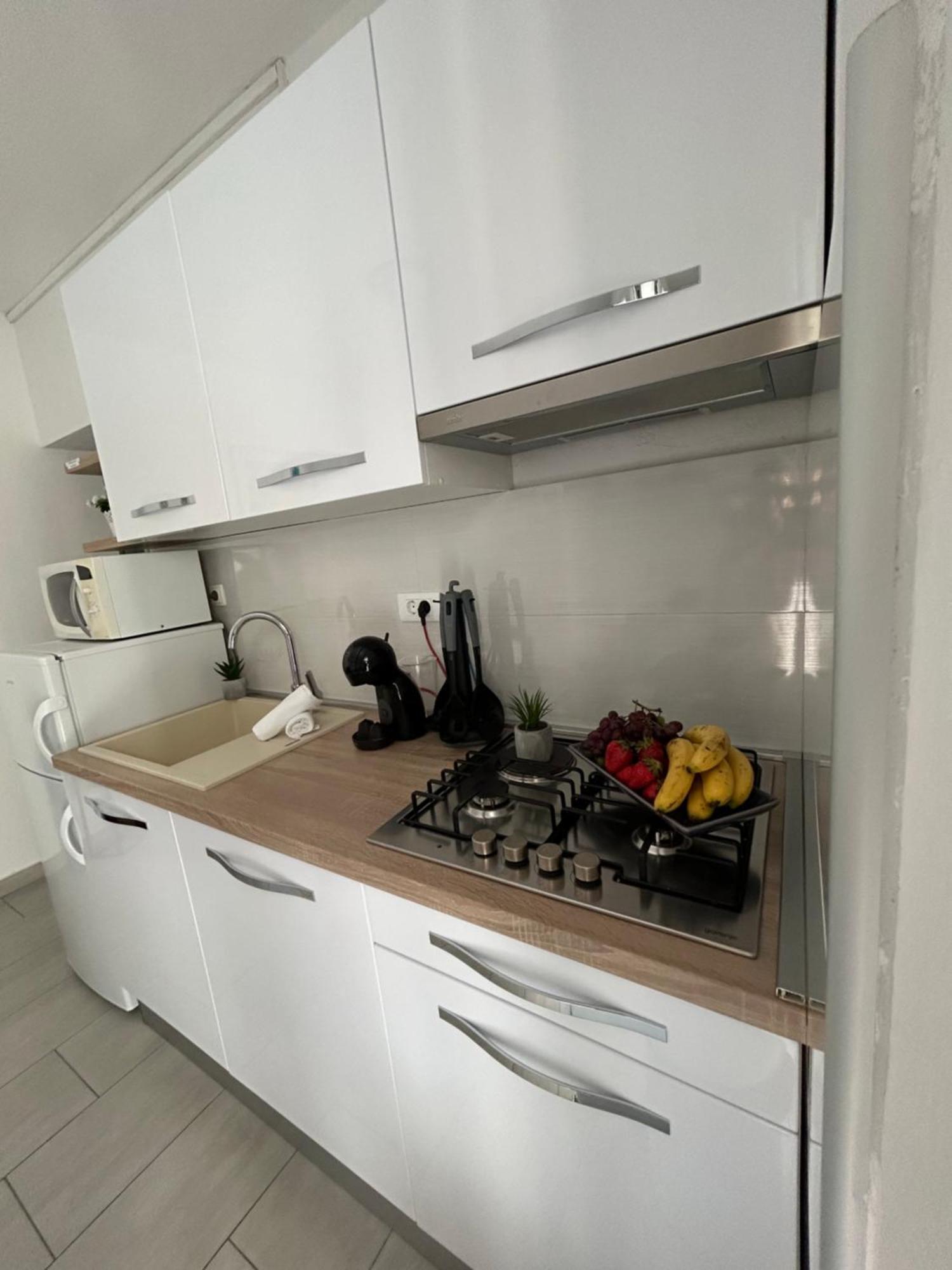 Center Nikolina Apartmán *